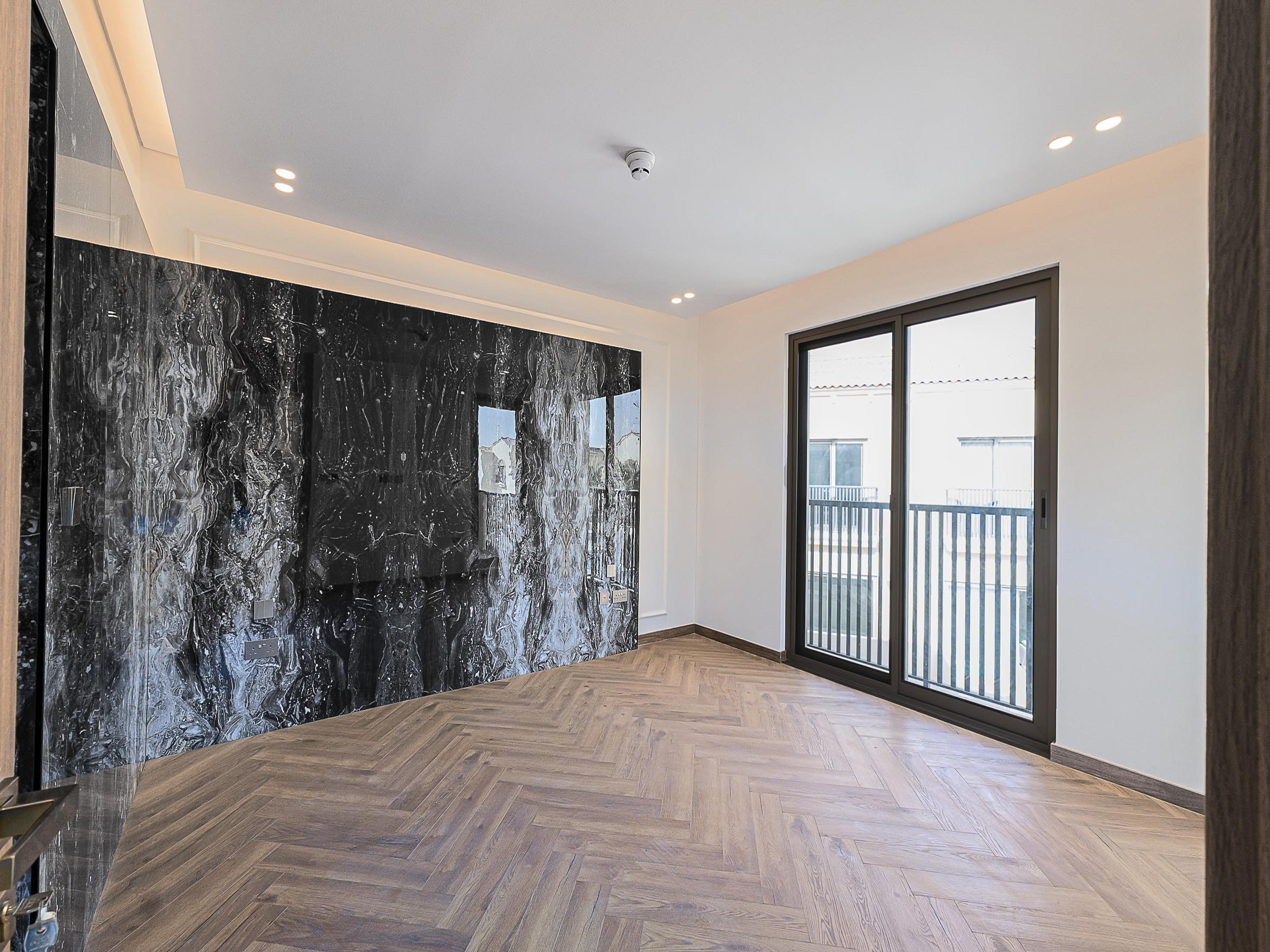 original_174722586320250514123103uagEZVnN2L