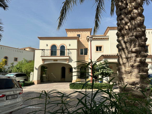 Monthly Rentals in Jumeirah Golf Estates | Furnished Family Homes
